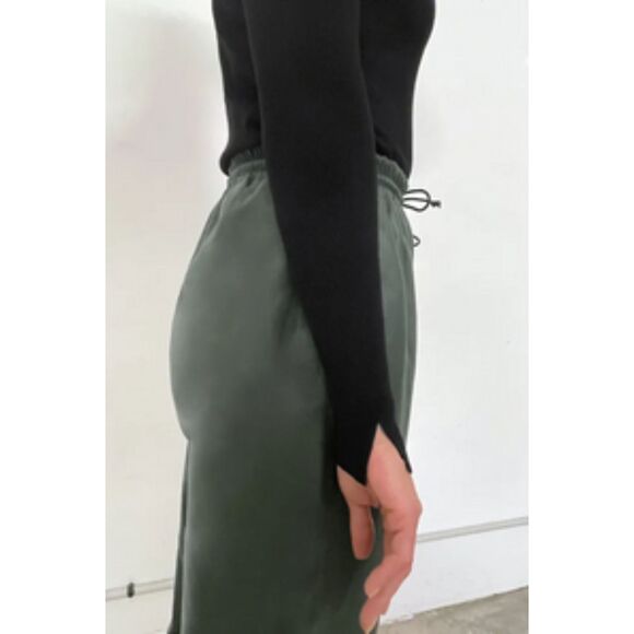 Black Zara Basic Knit Mock Neck Long Sleeve Pullover Sweater (NWT) - Picture 4 of 10